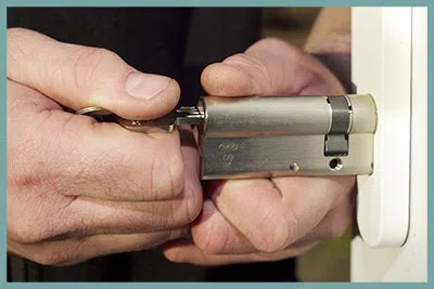 Master Lock Key Store Wellesley, MA 781-519-7437 - 45-1